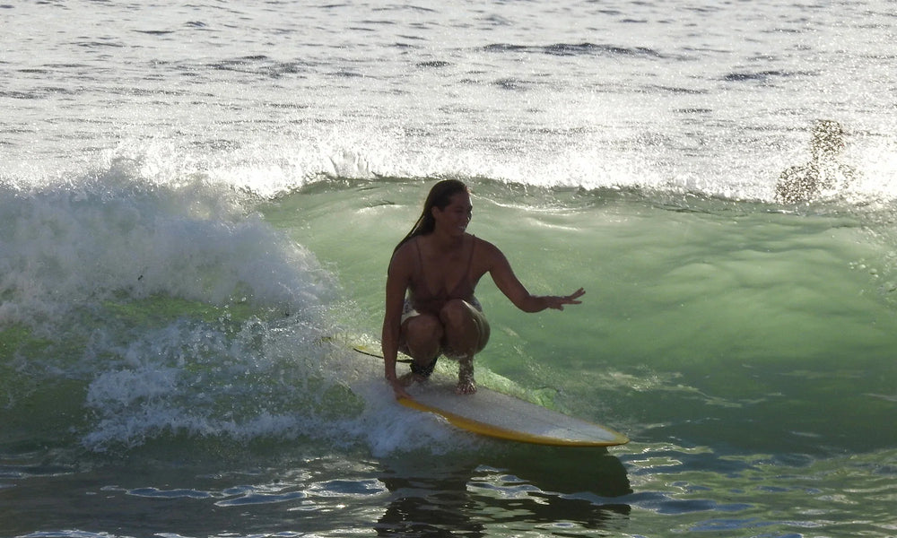 Rencontre avec Marion Guillet, surfeuse et fondatrice de la boutique wellness Tone