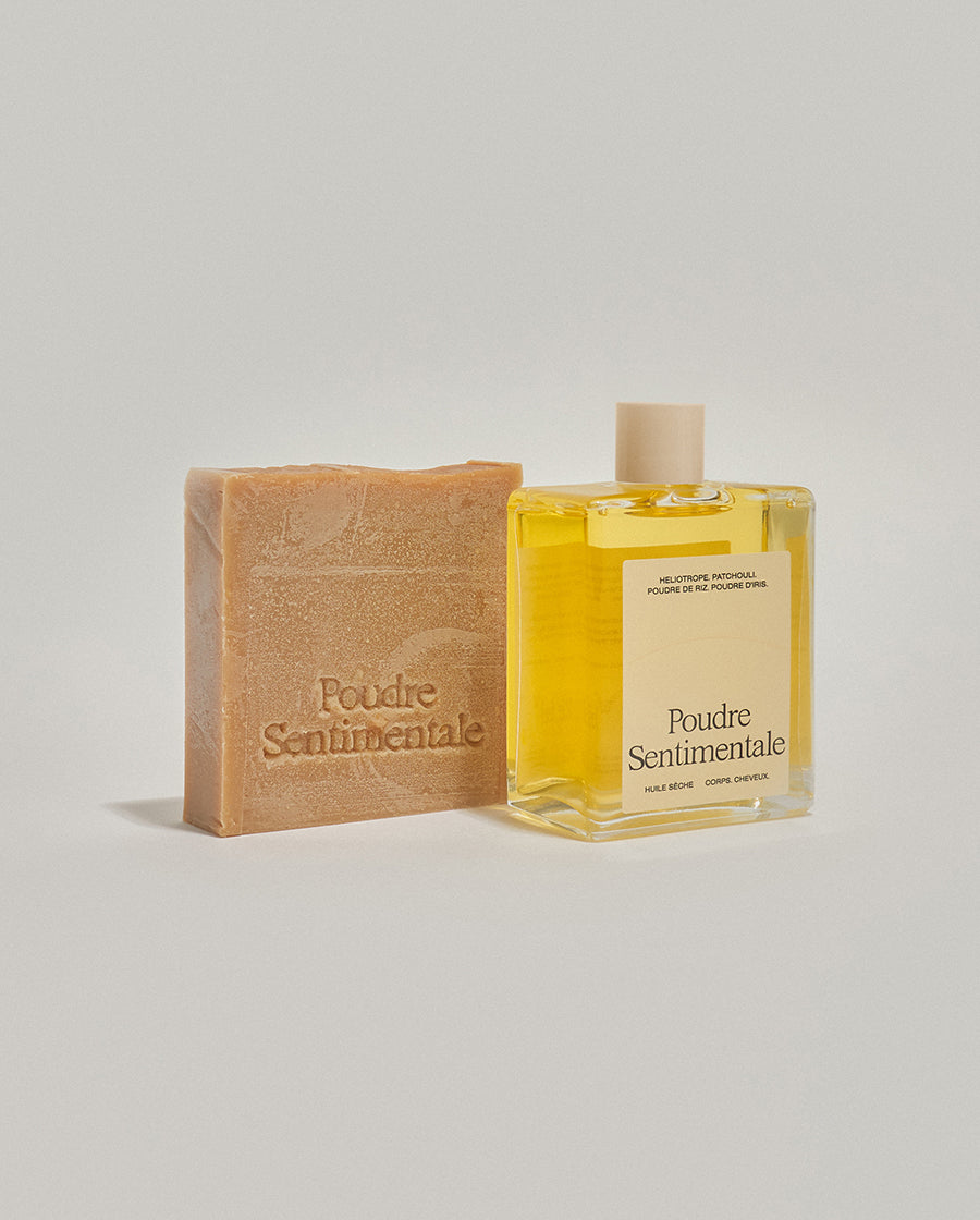 Duo Poudre Sentimentale de chez Refeel Naturals composé d'un savon crémeux et d'une huile sèche parfumée.